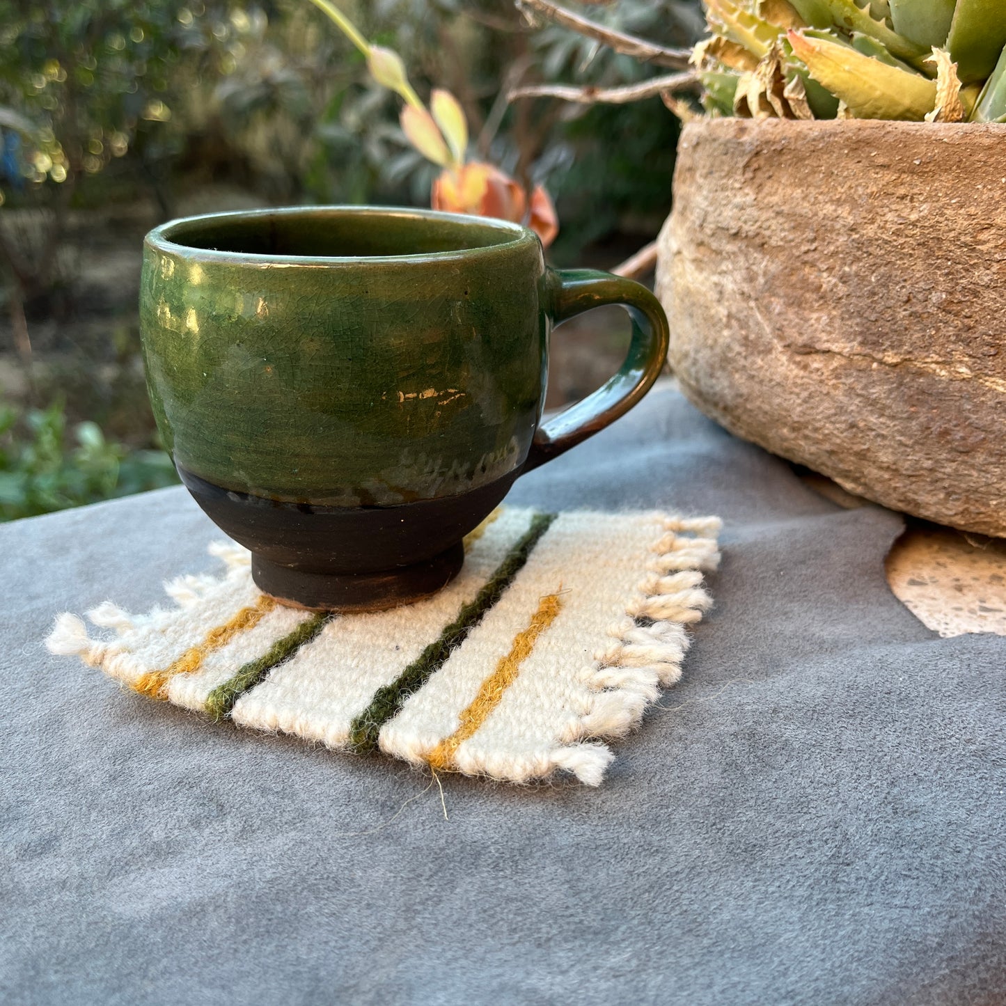 Single Coaster-Beige/Yellow/Green